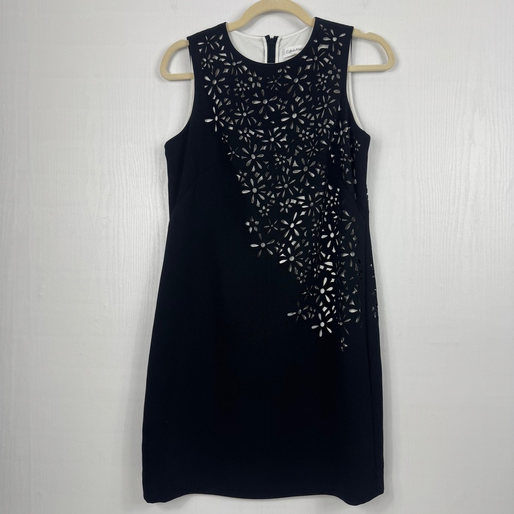 Calvin Klein Laser Cut Floral Sheath Dress Black White Casual Women Size 6P - Picture 3 of 14